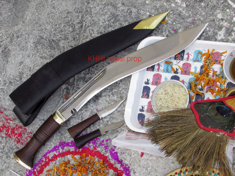 the famous 15 inch sirupate kukri at KHHI