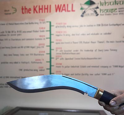 Details about   Gurkha Kukri Made by Primitive Method @ The Khukuri House KHHI with Warranty 